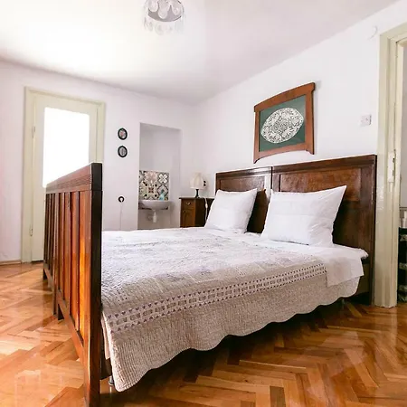 Ferienhaus Rustic House Vera