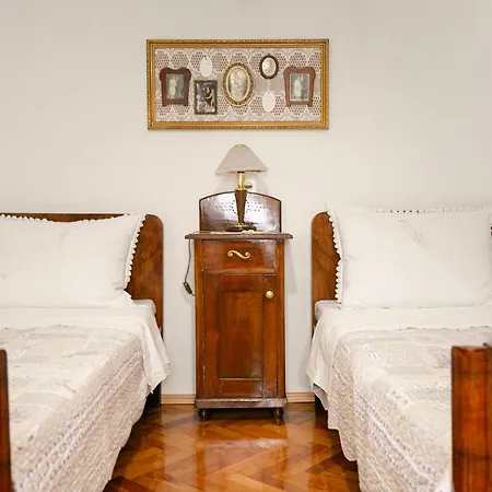 Ferienhaus Rustic House Vera *